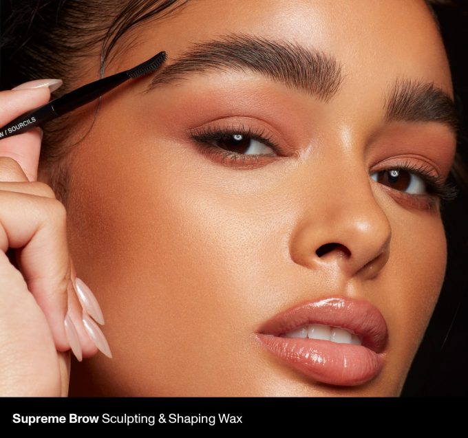 Supreme Brow Sculpting And Shaping Wax - Biscotti